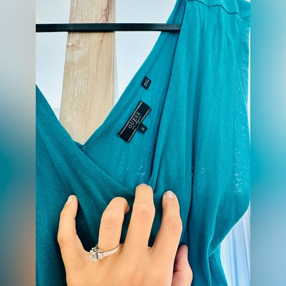 Cute Guess Mini Dress - Picture 3 of 4